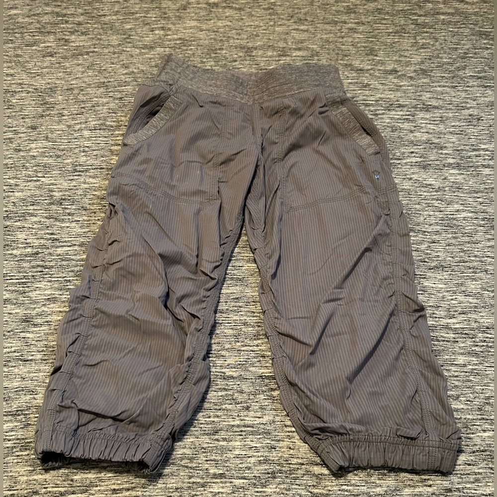 Ivivva Studio Crops size 12